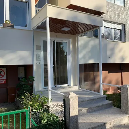 Samil Playa 公寓 *